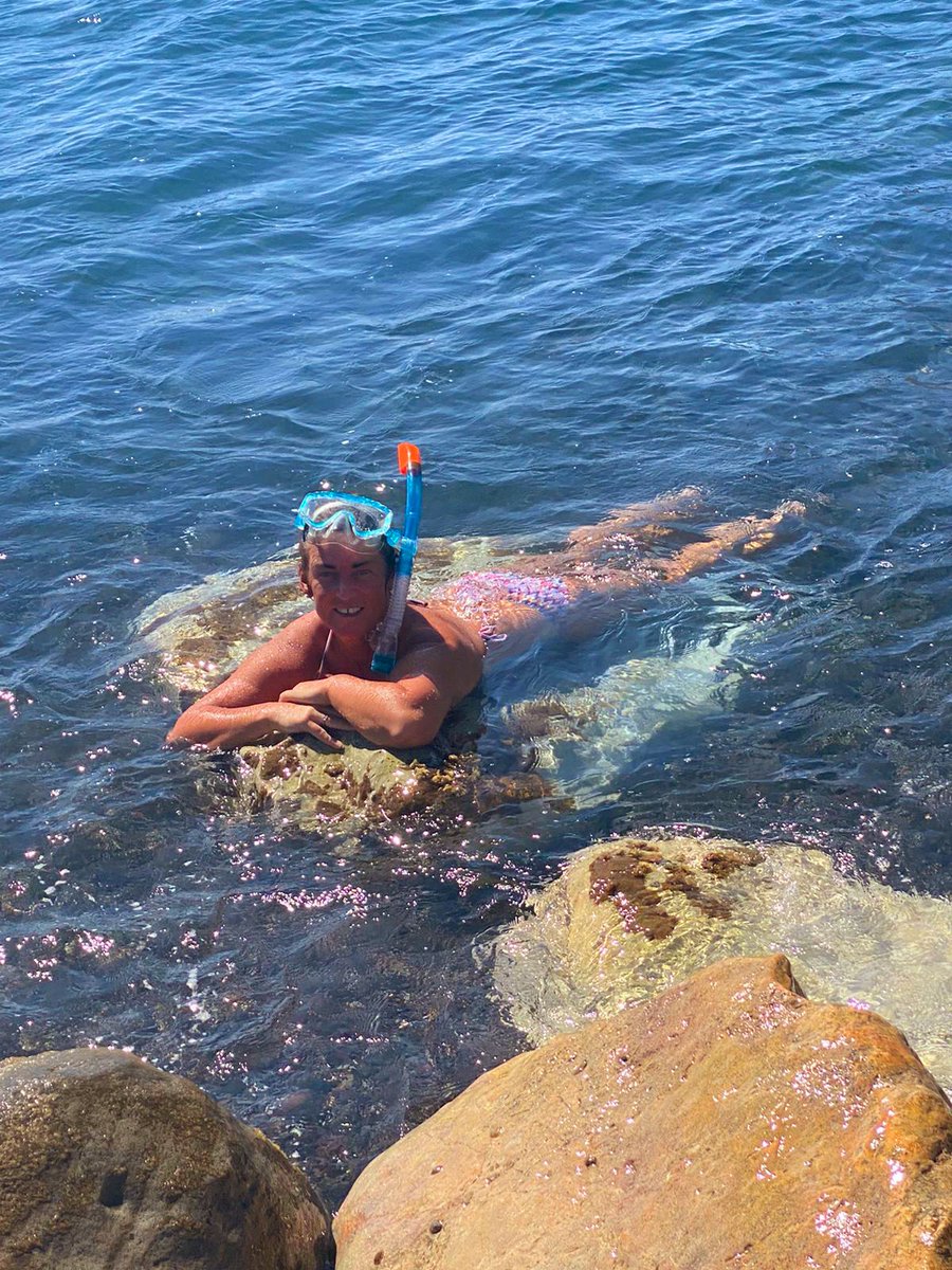 aly_bates's tweet photo. #snorkeling #santorini #daughterlove #memories https://t.co/ZGlQinvH4s
