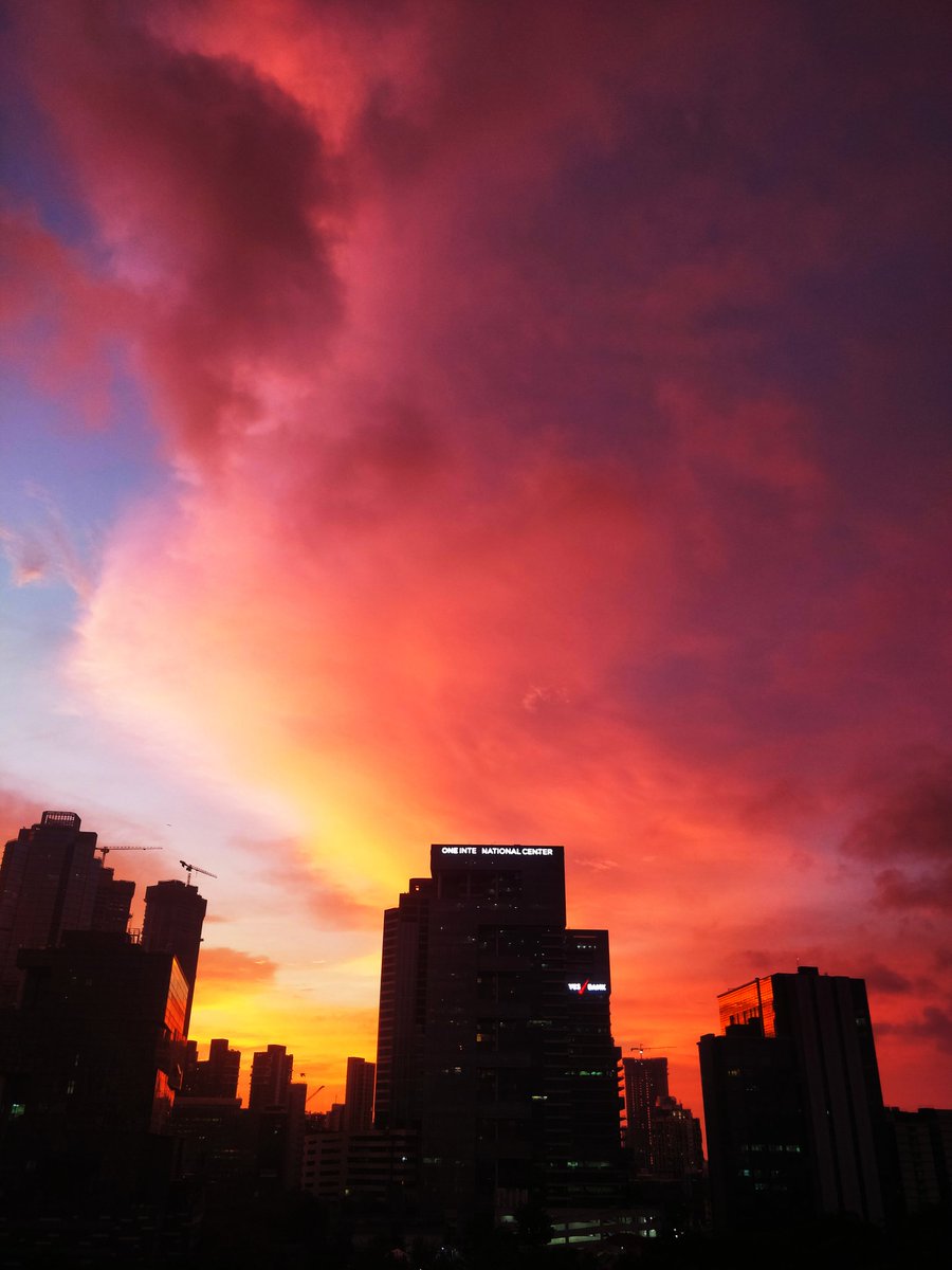 Arqtik's tweet image. Mood - Sunset Boulevard - @AnaCriadoMusic and @alexmorph | #BombayVibes