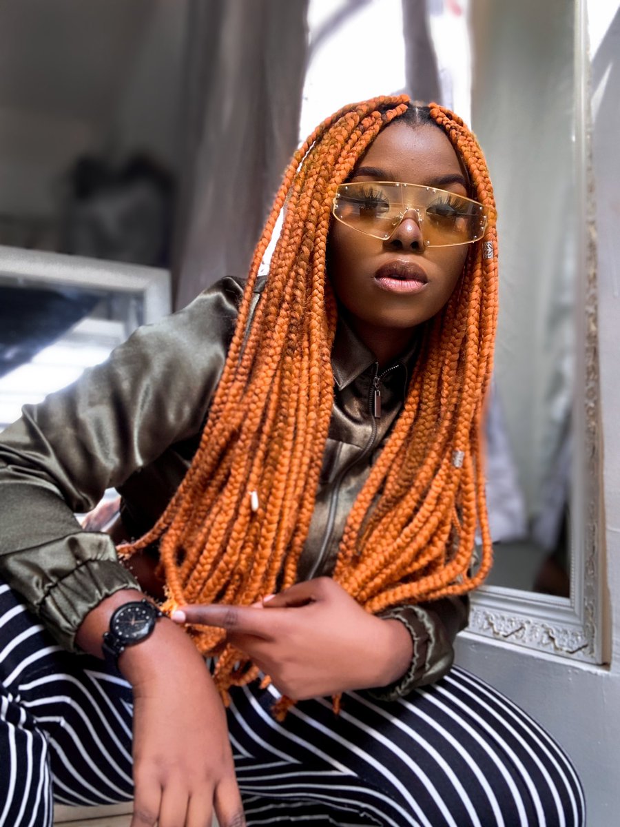 onademaofficial's tweet image. Someone said I look South African tho🍊 ?yea or na