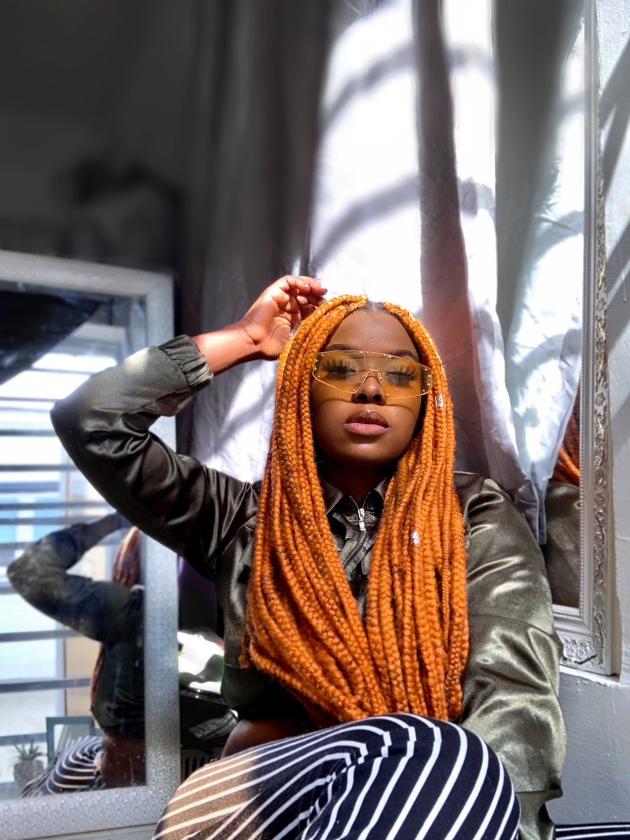 onademaofficial's tweet image. Someone said I look South African tho🍊 ?yea or na