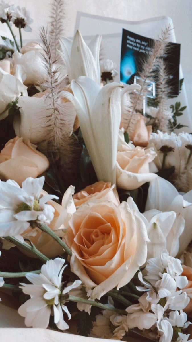 1 dekade kenal panji. and until 1000000000000000000000000 more decade i cant count in. <a href="/panjindewangga/">Panji Dewangga</a>