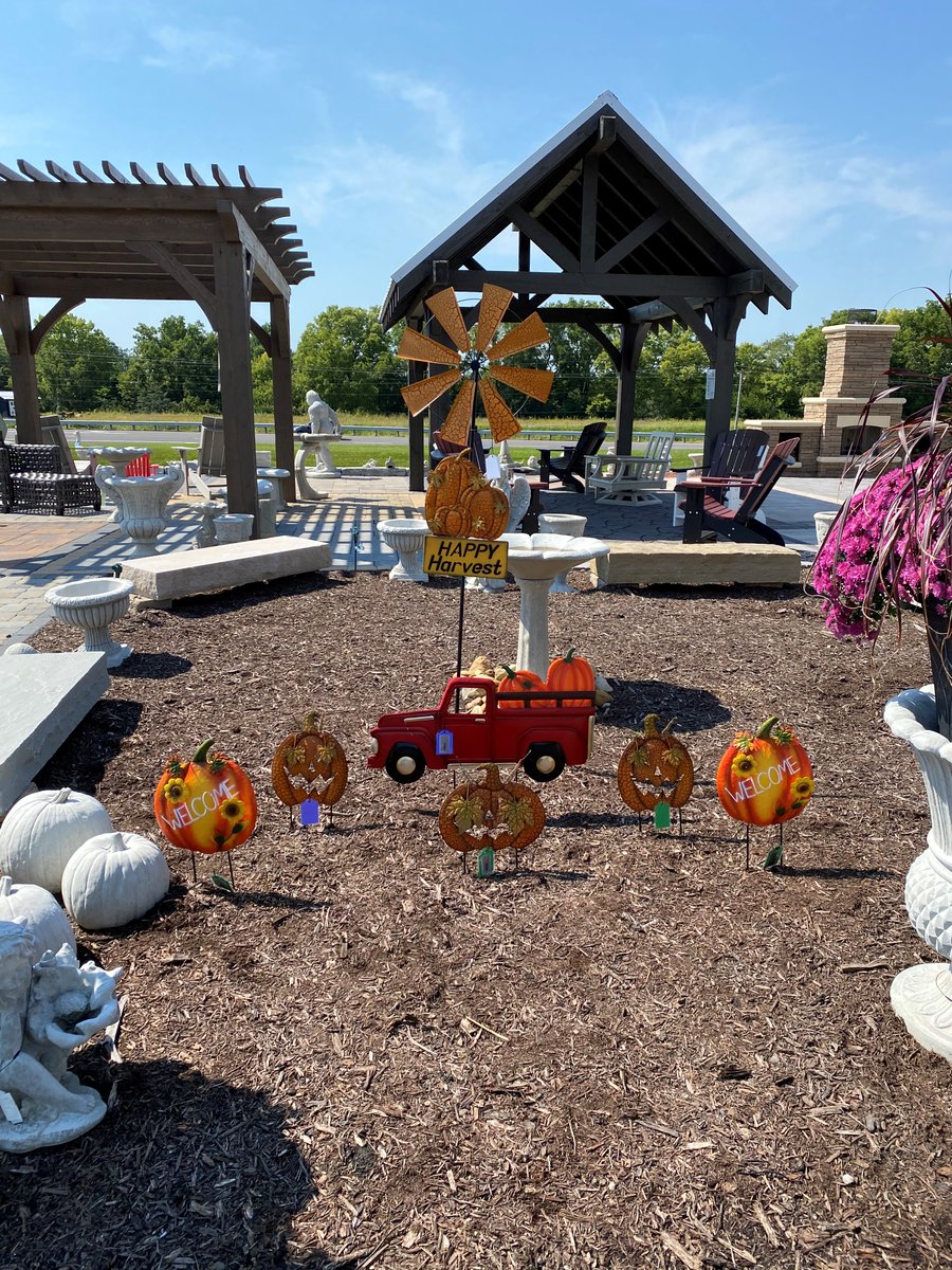 InfinitelyOutdo's tweet image. Some of our new Fall Signs we got last week. Stop by today before we sell out again.