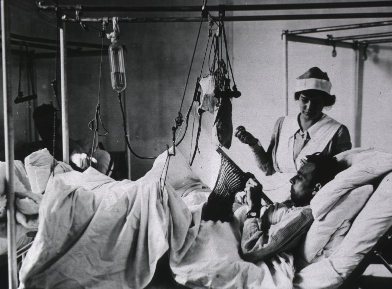 This paper analyzes a poem written by a patient (Corporal Frank Wren) contained in the unpublished memoir of WW1 occupational therapy reconstruction aide Lena Hitchcock.  https://ajot.aota.org/article.aspx?articleid=2593023 Lean is pictured below with a patient at Base Hospital No. 9. France 8/11