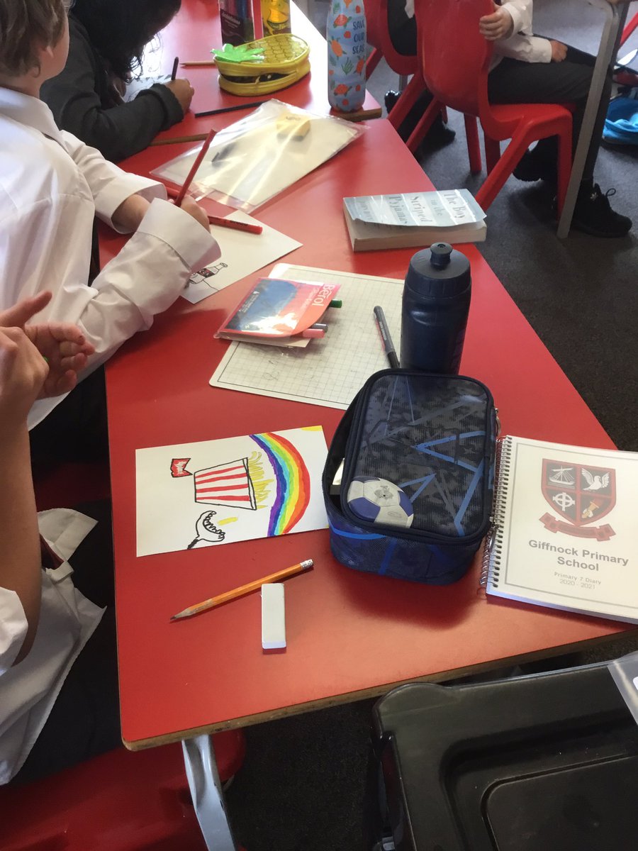 giffnockprimary's tweet photo. Another great example of child led learning from Rachel & Edie in 7b #popart #teachalesson #successcriteriabetterthanMrHendry https://t.co/0jiUqcI1wU