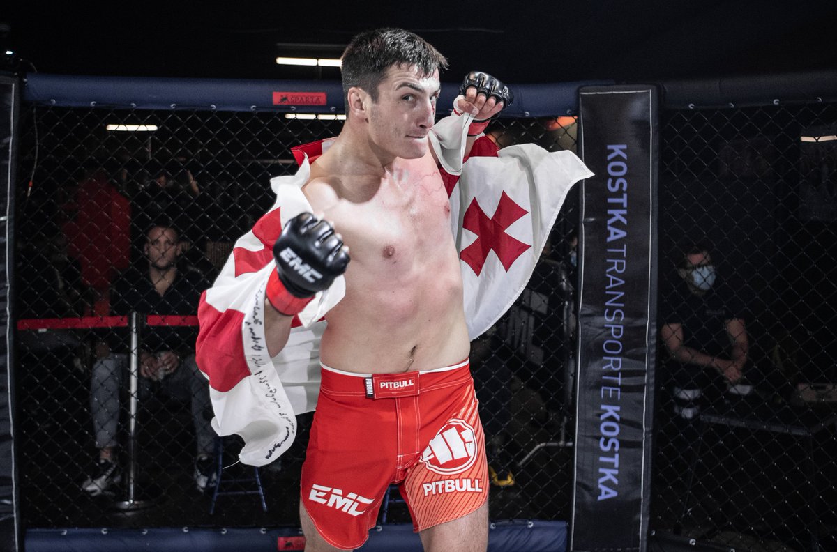 EMC_Promotion's tweet photo. An incredible performance from Georgia's Amiran Gogoladze at #EMC5 finishing MMA vet Pavel Kusch in the first round.
Full gallery up now on our Facebook page! https://t.co/BS7vjQDMJA