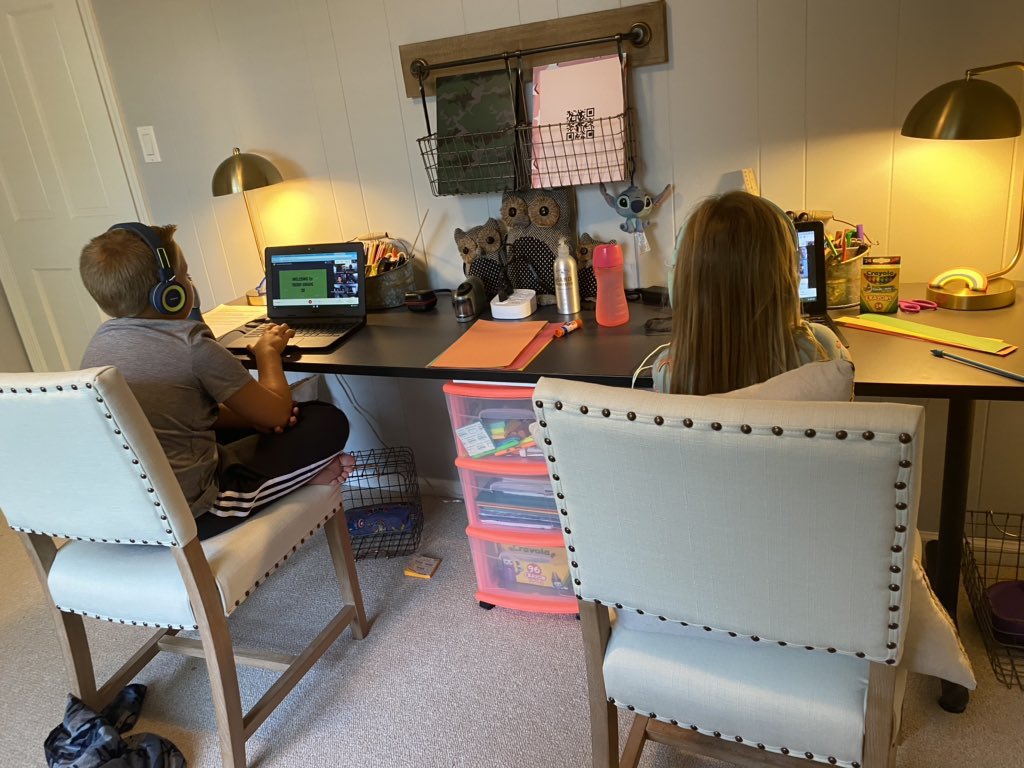 dr_roselle's tweet photo. Look what my husband sent as he oversees remote learning! “11 minutes in and they’re doing great 😀😬” #remotelearning #BackToSchool2020 #daddydaycare #dadlife #momisworking https://t.co/DP1GS5kgyX
