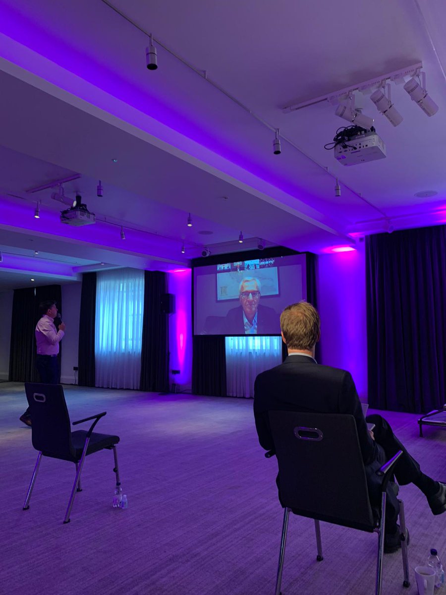 meetingswizard's tweet image. It's great to finally be back at a LIVE event. I'm here at @etcvenues #CountyHall for the very safe and socially distanced, #UKickstart Event 2020 🙌🙌

#ukeventprofs #weareevents #getbritainmeeting