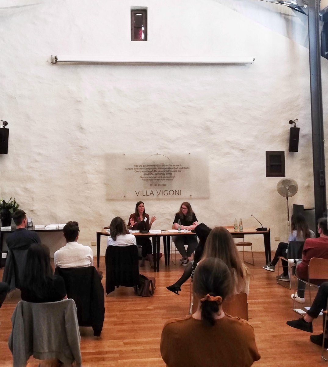 Silke Schmitt "Comunità europea tra solidarietà e interessi" <a href="/KASroma/">KASroma</a> <a href="/KASonline/">Adenauer-Stiftung</a> #VigoniStudentenforum2020