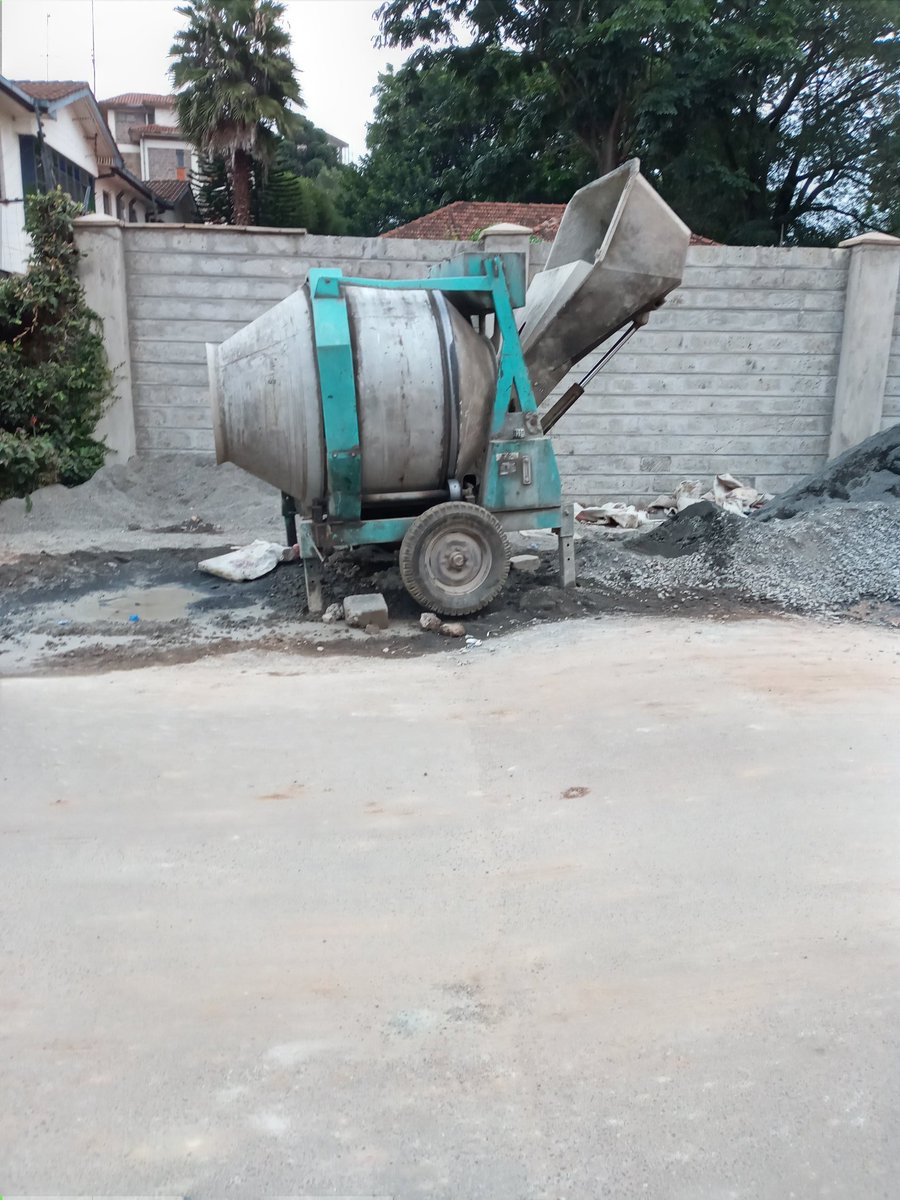 VivibConstruct's tweet image. Concrete Mixer for hire
0724553555