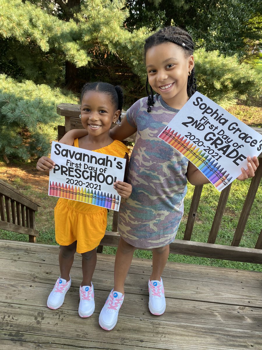 MrsWigginsClass's tweet photo. Happy first day of school! My second grader enjoyed her first class meeting and lesson SO much!❤️ @MNEStheBest https://t.co/RmAdsgbpfn