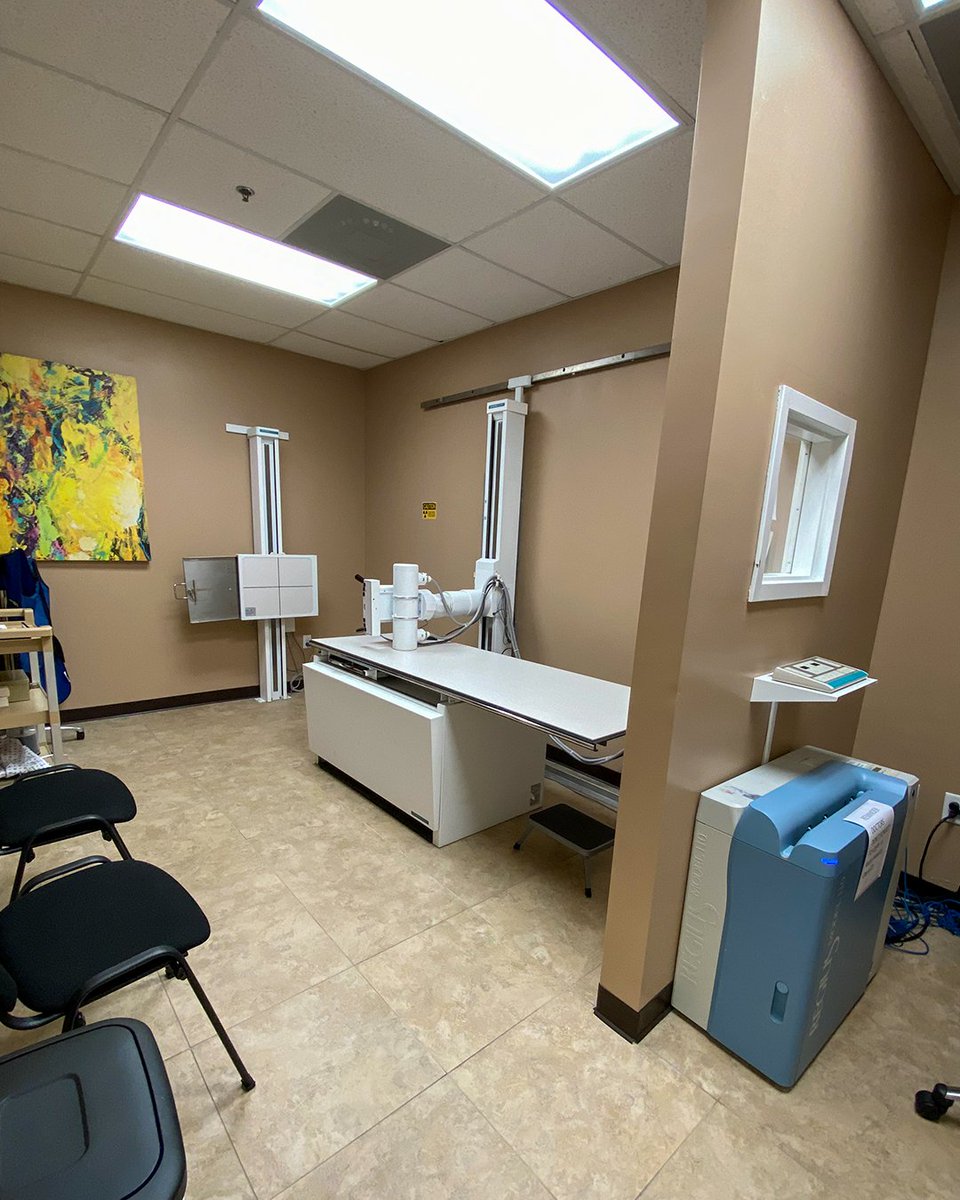 PathMedical's tweet photo. This is our Dade location. It’s located at 17560 NW 27th Avenue, Suite 117 in #MiamiGardens.
Come visit one of our many locations across South Florida, Orlando and Tampa today and let us guide you down the PATH to Wellness.
#pathmedical #chiropractor #411pain https://t.co/DubqwPjfjI