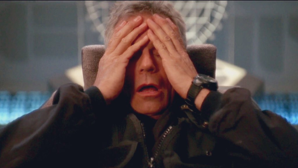 rsundayr's tweet photo. I feel ya, Jack 🙂

#DailyDistraction #StargateSG1 #WeWantStargate #Hands https://t.co/cDMjhOszkd