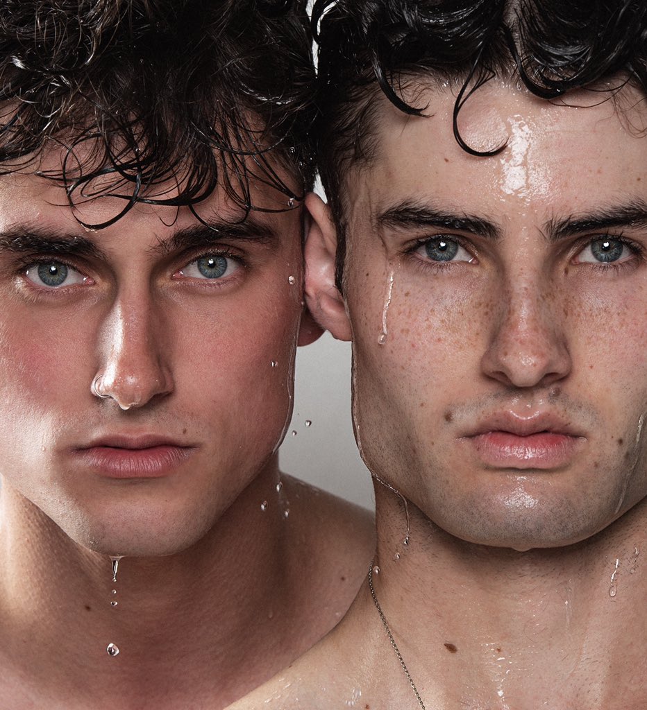 EhZfUmQU0AIO8VT?format=jpg&name=medium