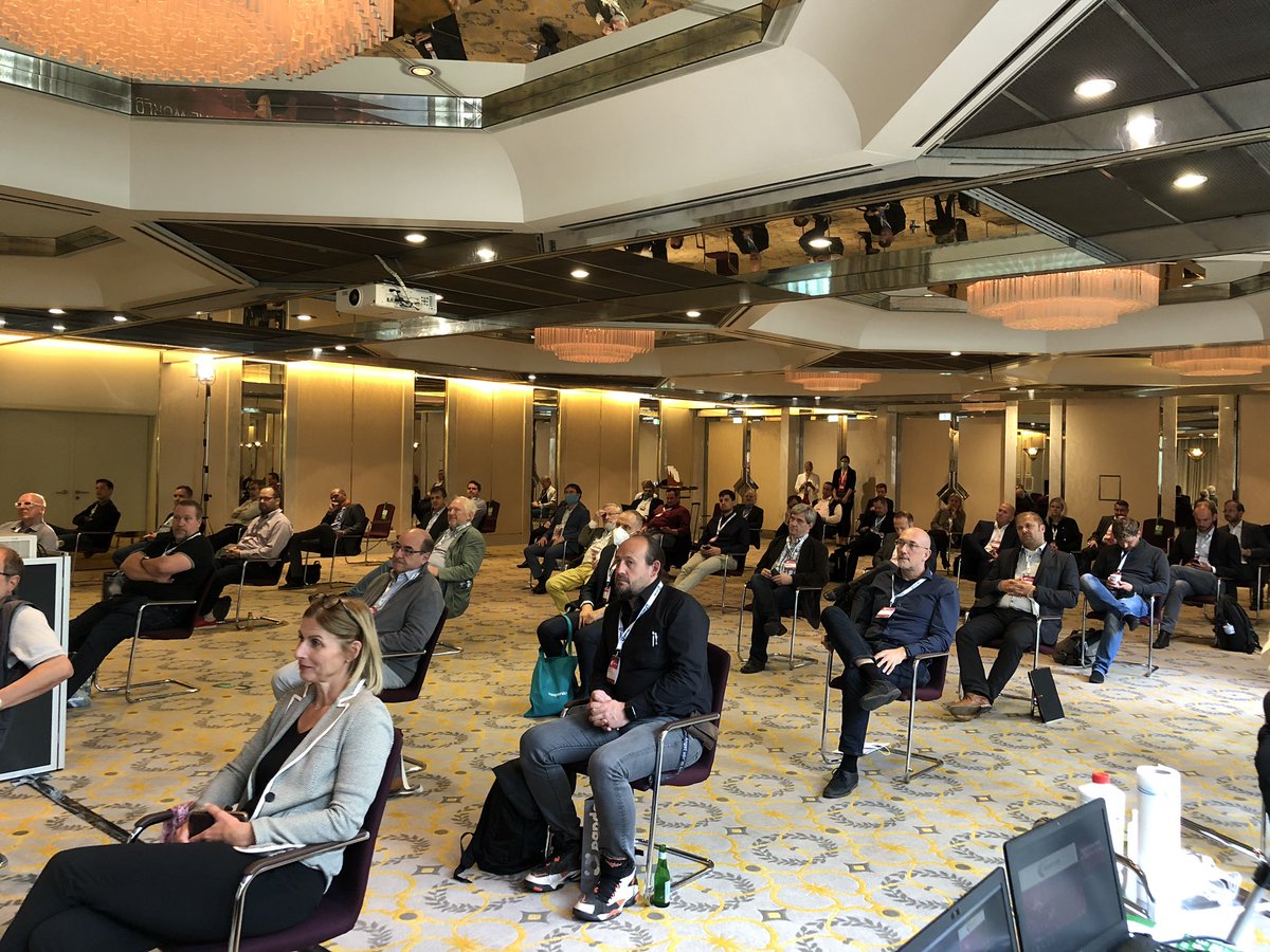vogelitakademie's tweet photo. Zum Abschluss des Tages ein Ausblick auf die Digitalisierung in der Post-Corona-Welt von Dr. Stephan Sigrist W.I.R.E #sectechcon https://t.co/osREkuOvhW