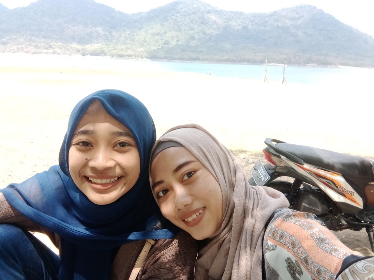 spuspita06's tweet photo. Bebas merdekaπ
#jalanjalan
#carimakan
#senengalam
#ALAM
#indahnyakebersamaan
#bebasmerdeka https://t.co/i7SgV9s8eL