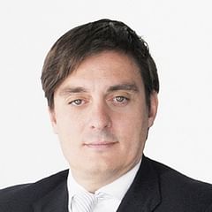 📢 TEACHER ALERT!!! 👨‍🏫

José Lasa es socio fundador de Laffer Abogados. Anteriormente fue abogado especializado en derecho laboral y deportivo en el despacho Cuatrecasas.