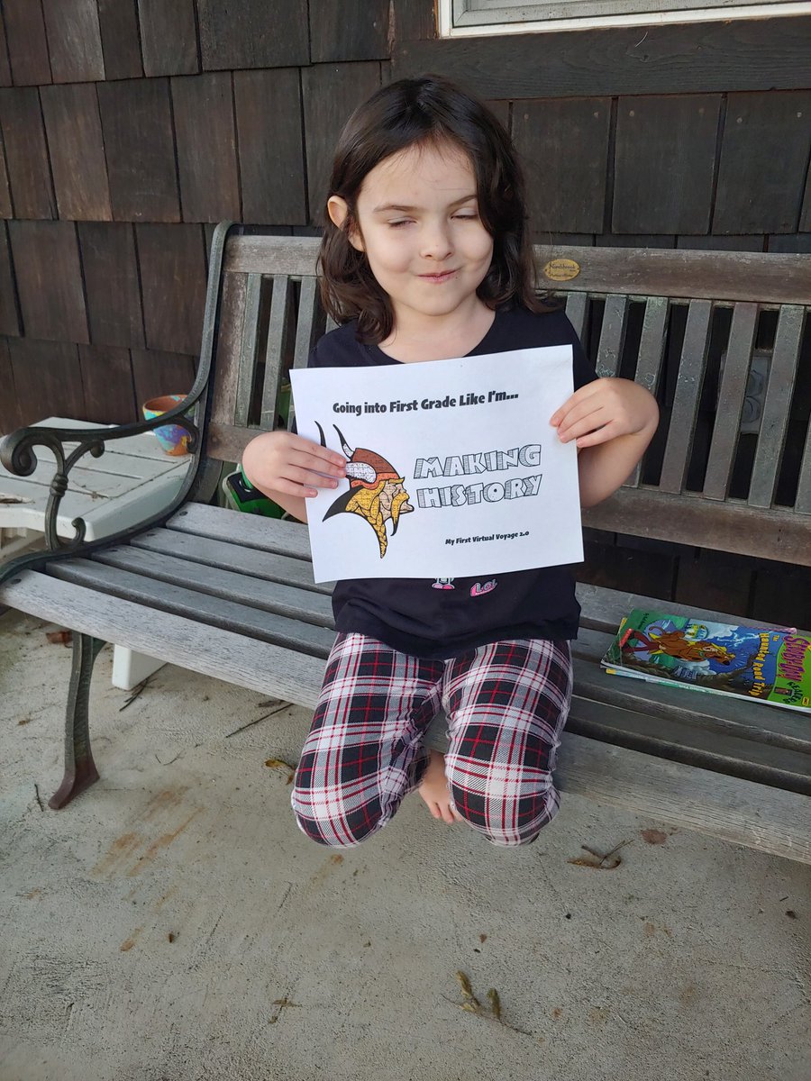 JeanneHAuthor's tweet photo. First day of first grade! At least I got a smile. 💜 @SchwenksvilleES #PVStrong https://t.co/kuUtuPvUrs