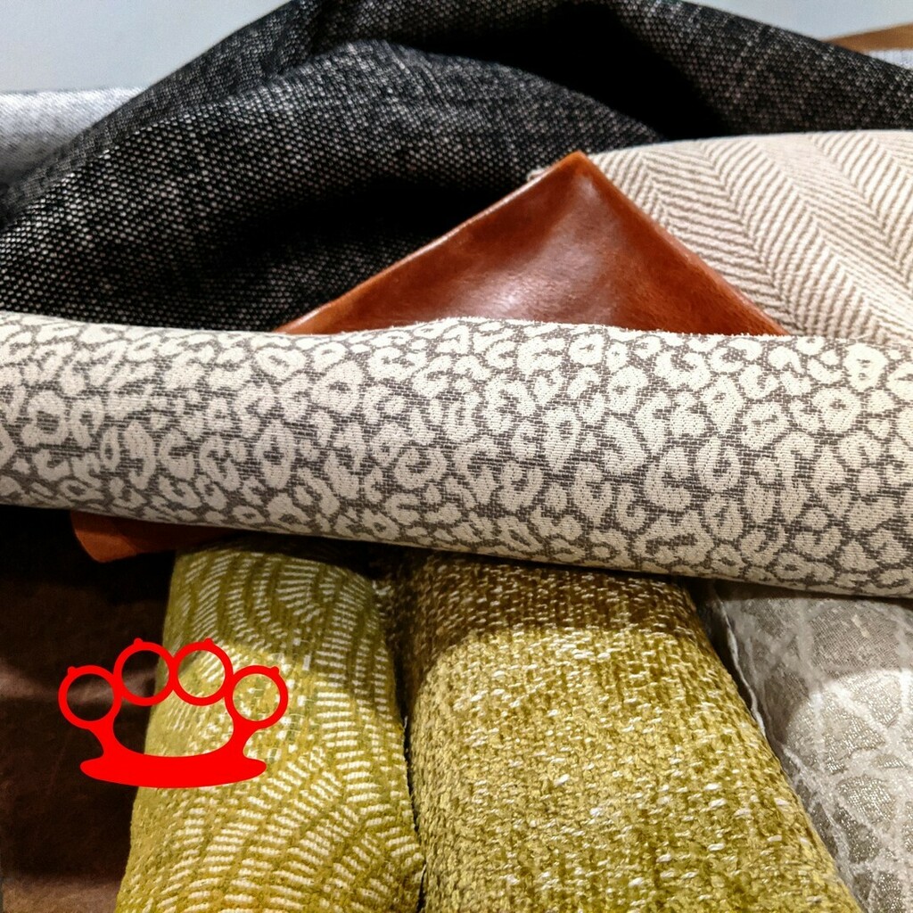 tebInteriors's tweet image. Upcoming #fabricstory for a client.
.
Pillows &amp;amp; Floor cushions
.
.
#injectsomeedge #homegasm #interiordesign #design #homedecor #customhomedecor #home #colour #homesweethome #homedesign #homedecoration #homestyling #decoration #inspiration #customhome #c… instagr.am/p/CE4LCOTjqMM/