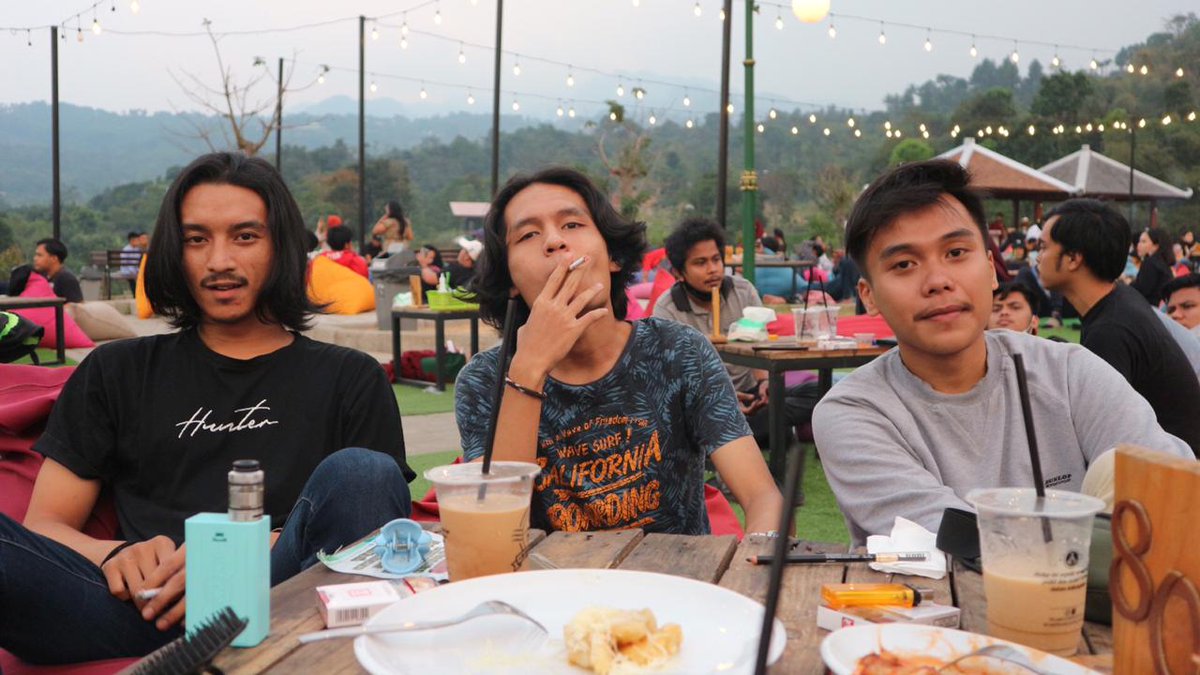 rioricokado's tweet photo. Ngopi biar asik.. https://t.co/AzR9G69wC5