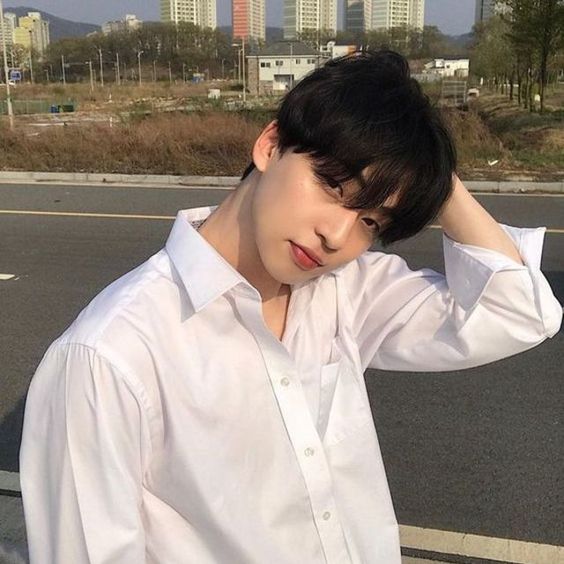 -𝙉𝙤𝙖𝙝- tweet media