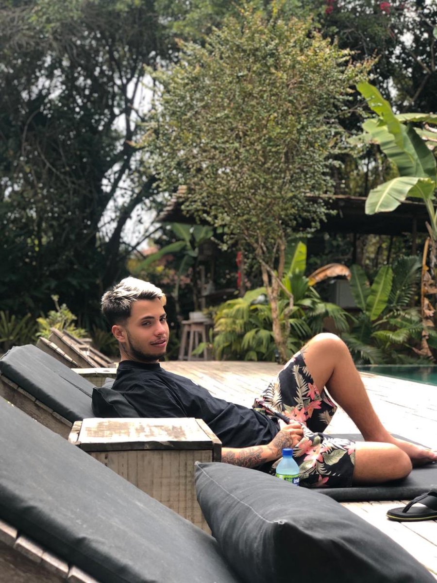 nem sempre calmo mas nunca preocupado