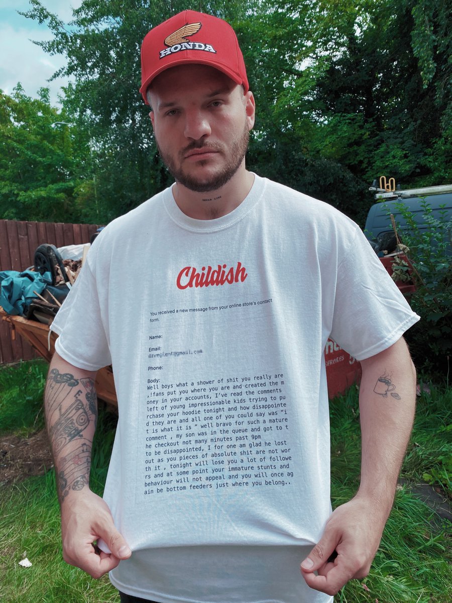 JaySwingler's tweet photo. my favourite tee

zoom in https://t.co/C2BA60p6S5