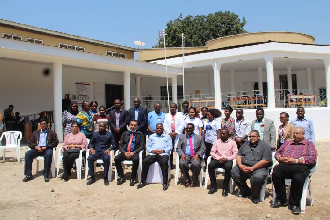 akhstanzania's tweet photo. RC Mbeya, Hon. Chalamila launches a new digital X Ray Unit at the Aga Khan Polyclinic, Mbeya. Participating at the launch ceremony are staff and invited guests from various institutions #xray @AKDNTanzania #mbeya #diagnostics #patientsafety #radiology #hospital #tanzania https://t.co/jnn7LWIOEI