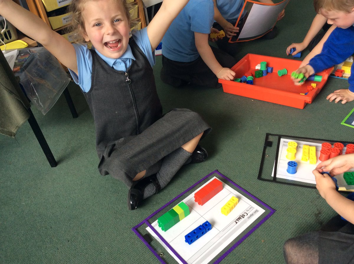 AppleySaintsCE's tweet photo. Year 1 have been sorting during their maths lesson this afternoon. They were super proud of their efforts! #ABASmaths #ABASy1 https://t.co/ps6k9dzZGp