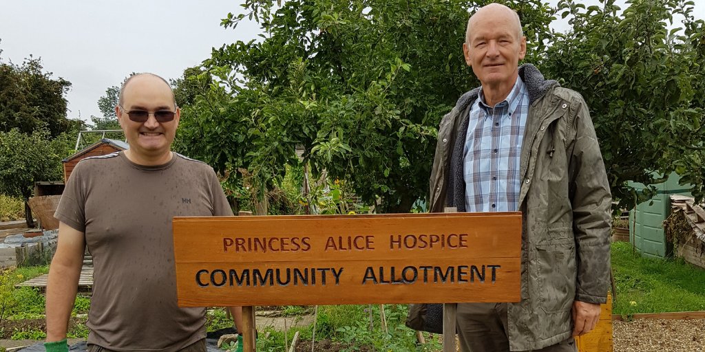 Our #Ashford Community #Allotment sessions will be re-starting from 12 Sept, with weekly drop-in sessions on Saturdays (10-12) &amp; Wednesdays (1-3).
Help grow healthy food, meet new people &amp; feel closer to nature. Previous gardening experience not required!
pah.org.uk/our-care/compa…