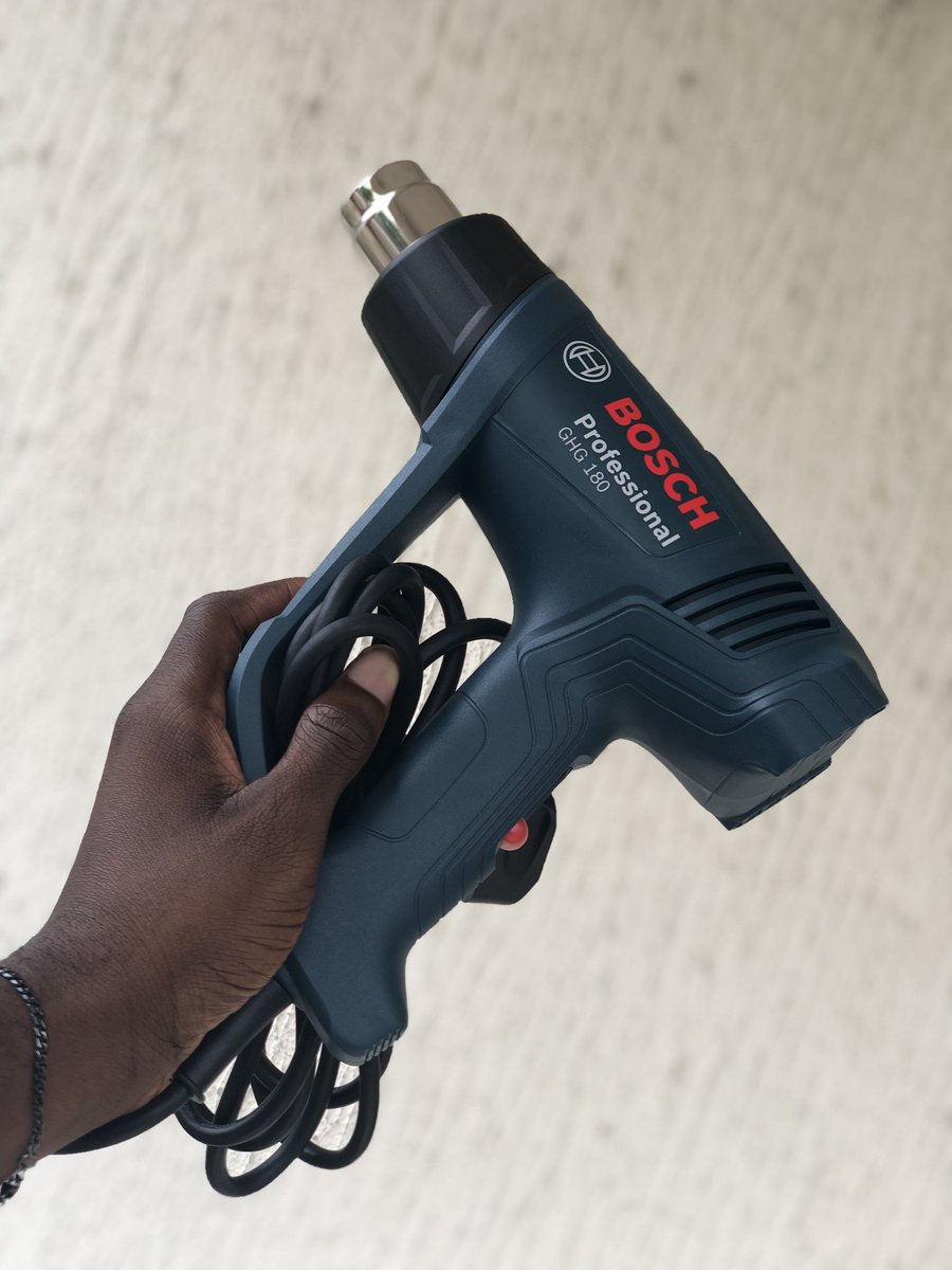 TheDamilare_O's tweet photo. All effort to get a heat gun last week was almost unsuccessful. Came on Twitter and saw a particular RT from @BUBLAGOS. I sent a dm immediately to the page @BlaadesNG to talk business. Everything was sorted in few hours. Our conversation through out the... https://t.co/PpXF3w04py