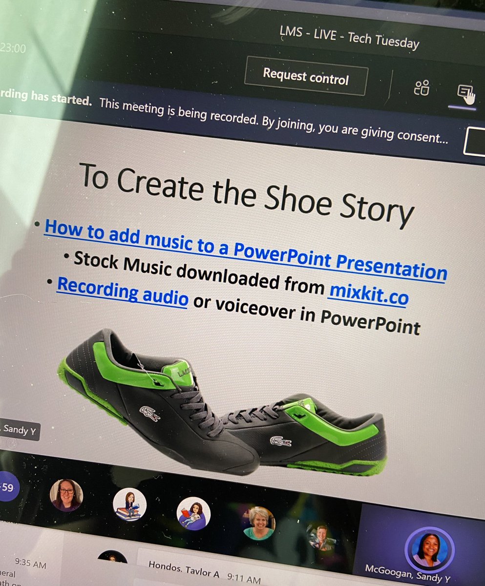 ChristinekClark's tweet image. @GCSchoolsNC School Librarian Sandy McGoogan is leading the best Tech Tuesday today! Supporting our students literacy lives while also embedding social studies &amp;amp; core content. #GCSLibraryMedia @drjamiekingGCS @strange_natalie