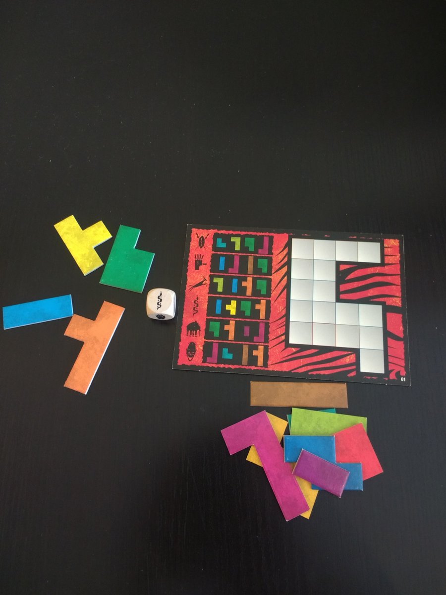 carmenb_mg's tweet photo. Actividad para desarrollar la visión espacial.
Ubongo casero ¿jugamos? #DIY 
🔗 https://t.co/ro1ZpBFrP6 https://t.co/ufaUVUez5G