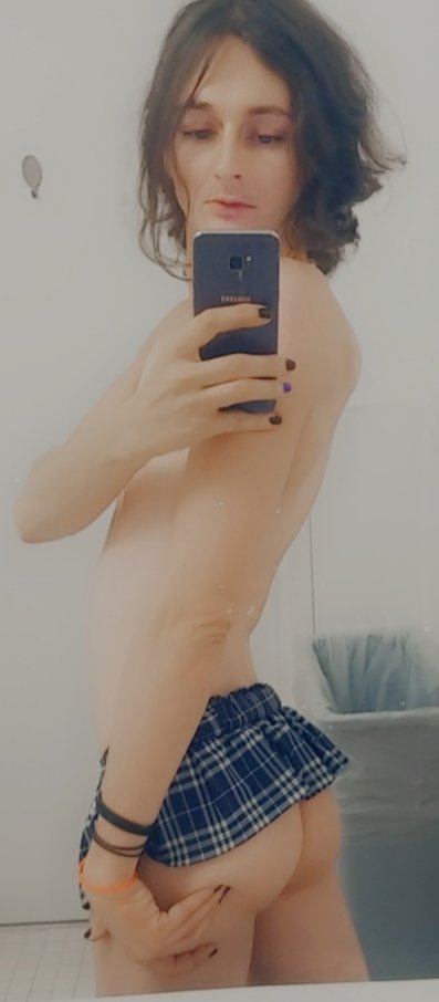 My daily work bathroom selfie for yall

#crossdresser #sissy #sissyboy #sissygirl #trap #tranny #slut