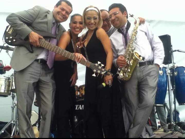 Estrella Negra tweet media