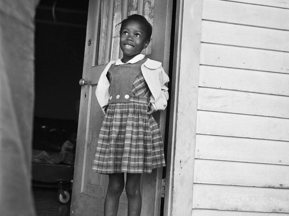 djlesboogie's tweet photo. Ruby Bridges, born in Tylertown, Mississippi, turns 66 today. https://t.co/EsaeTtpajB