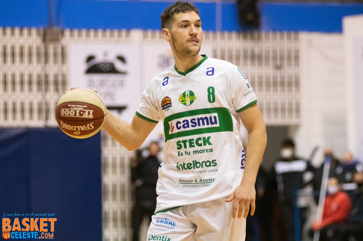CelesteBasket's tweet photo. #ELMetro | Otro gran triunfo de @urupanpando , Muy lindo partido se vio ayer en el #Cefubb ya que @ColonBasket no se la hizo nada fácil
Reviví el encuentro en imágenes
👉🏻 https://t.co/eDEtI7o7SL https://t.co/QtXMp4xRQa