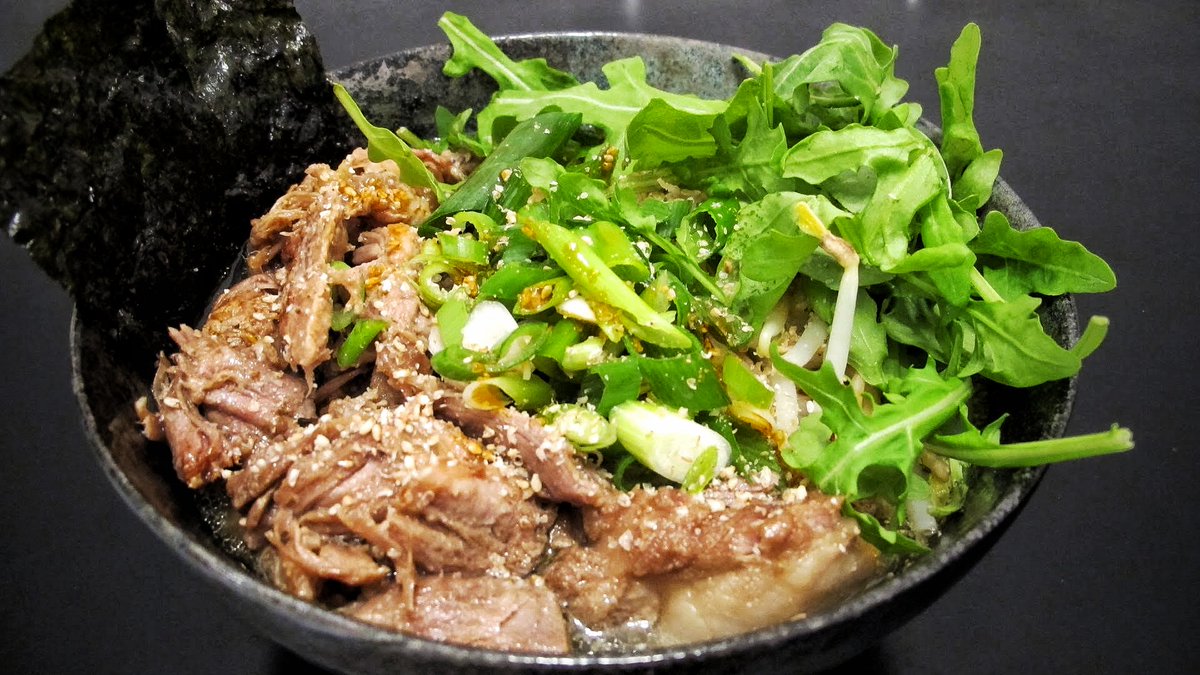 Horny_Ramen's tweet photo. Pulled Pork Chicken Ramen!! 🐖🐓🍜🤤
#tastyTueaday #ramennoodle #ramen #ramenlover  #japaneseramen #ramenlove #ramenporn #ramenshop #japanfood #japanesefood #food #foodphotography #EEEEEATS #mtlfoodie #forkyeah #mtlblogger #ndg https://t.co/vMYYeUvoLz