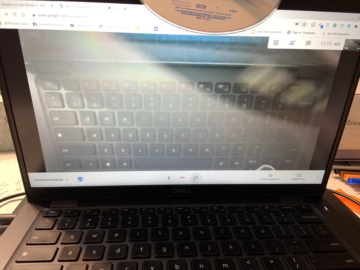 MorrisonsClass's tweet photo. Shut the front door. I have no clue where I was last night when I found this, but this potential Pintrosity actually worked. #jcpsdigin @MedoraElem #BetterTogether https://t.co/zZ5aI9Gq8z