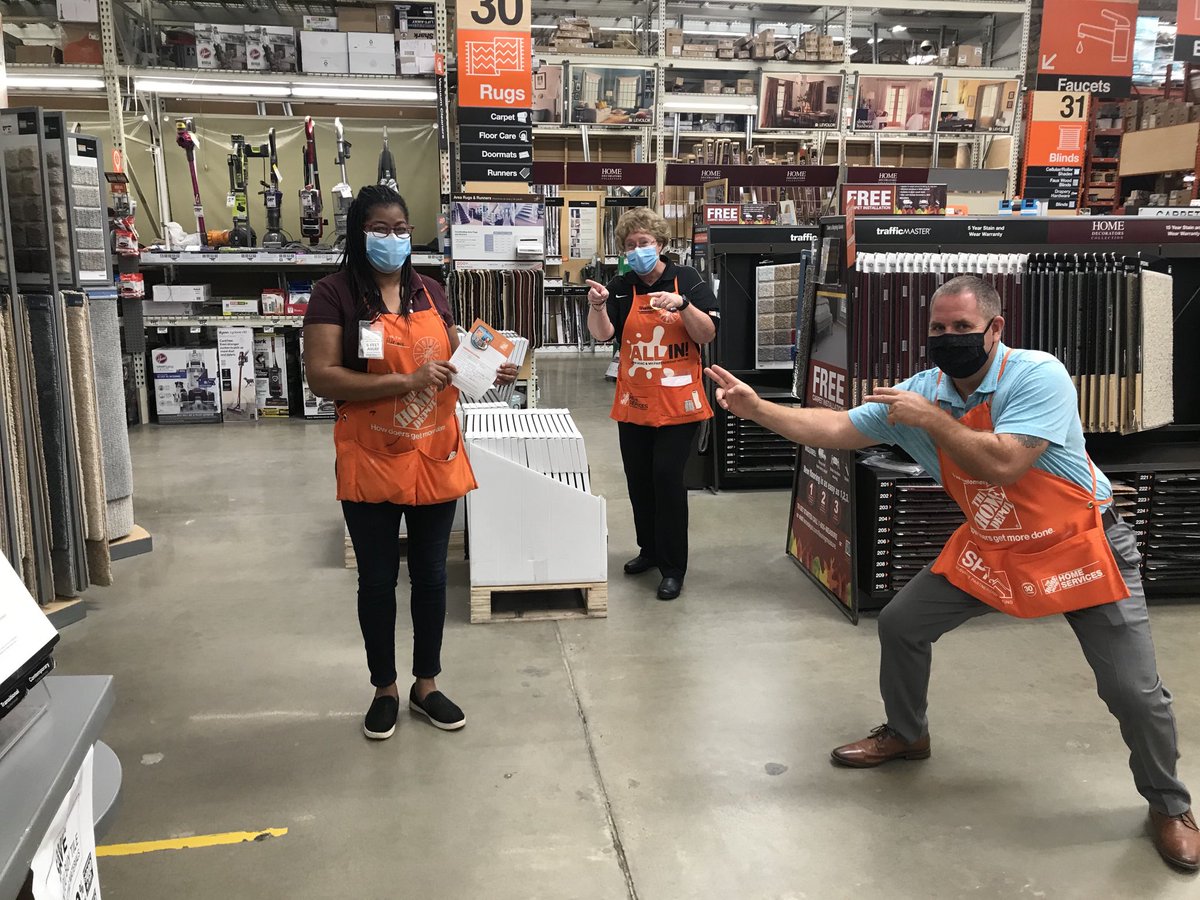 catinabutler14's tweet photo. ⁦@thdShannon⁩ ⁦@BobbittMatthew⁩⁦@AnthonyMazzola0⁩ ⁦@DWRHRD_MA⁩ ⁦⁦@David_HomeDepot⁩⁦@PaulDeveno⁩⁦@PaulGinnetti⁩@It was a Great Day at 2503 with Shannon and Matt showing myself and team some recognition. Thanks again https://t.co/9G9j1EyiiJ