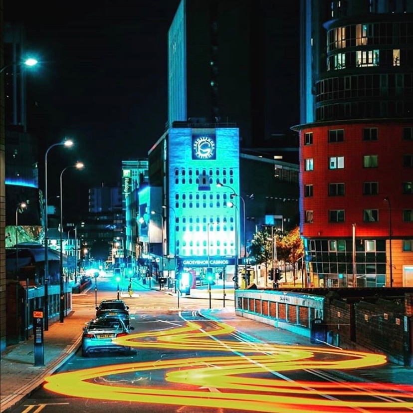 BhamUpdates's tweet photo. The lights though😍
📸 usibehindlens
Get your entries in for Pic Of The Week! • Tag us on Instagram with #BUpicoftheweek
#BirminghamUpdates #BUcommunity https://t.co/mTIwptNPWA