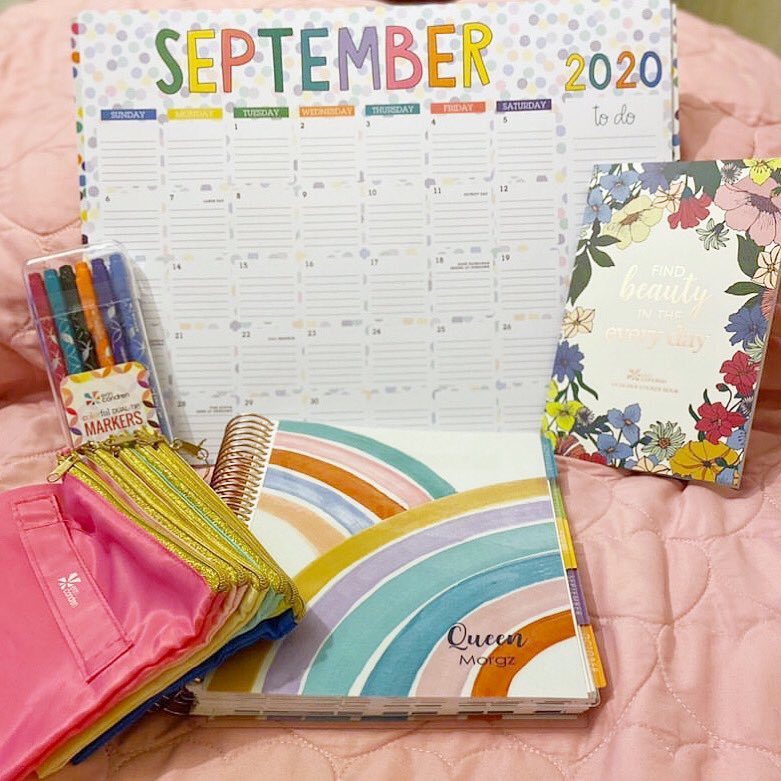 QueendomTEA's tweet photo. Queen Morgz is ready for her first day of school with her new @ErinCondren planner and accessories to keep her organized! ✍🏽🎀👑📚 #QueendomTEA https://t.co/ZzlFrUwDwg