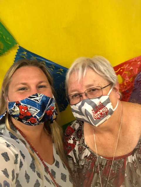 PWE_Splendora's tweet photo. Last week, our teachers were treated to a socially distant To-Go Taco Bar on Friday because it's scientifically proven that Teachers + Tacos = Happiness! #pweAllGoodInTheWoods #pweRocks #WeAreSplendora #iamawildcat  @SplendoraISD https://t.co/V1ZzV0uyDf