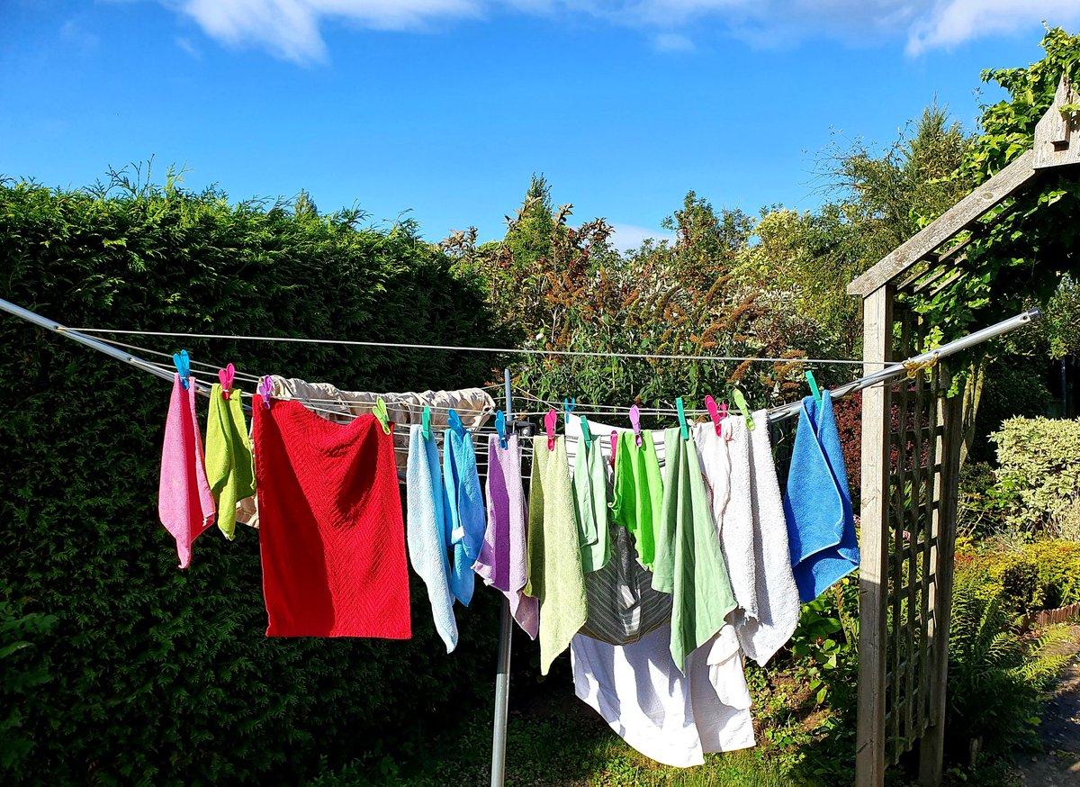 Hallelujah! My housekeeper hung up her cloths and bucket just before lockdown. Today the lovely Anita started at my house thanks to <a href="/DHSTeesValley/">Diamond Home Support Teesside</a> . What a fabulous help. And breathe!