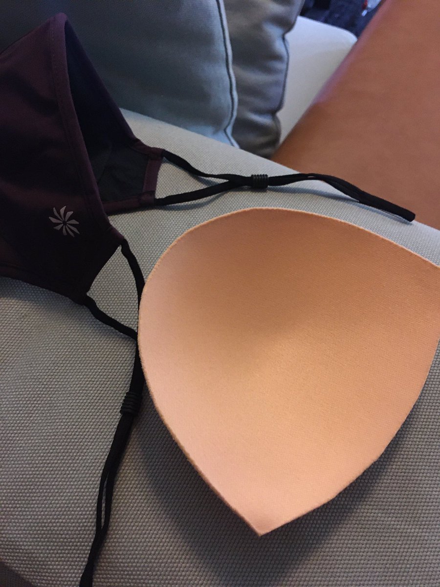 nadiacaffesse's tweet image. Repurpose those stretch foam pads from sports and lounge bras into a rigid-mask hack. For when you want to run or exercise, but aren’t wild about asphyxiating yourself on a yard of fabric soaked in your sweat.#maskhack