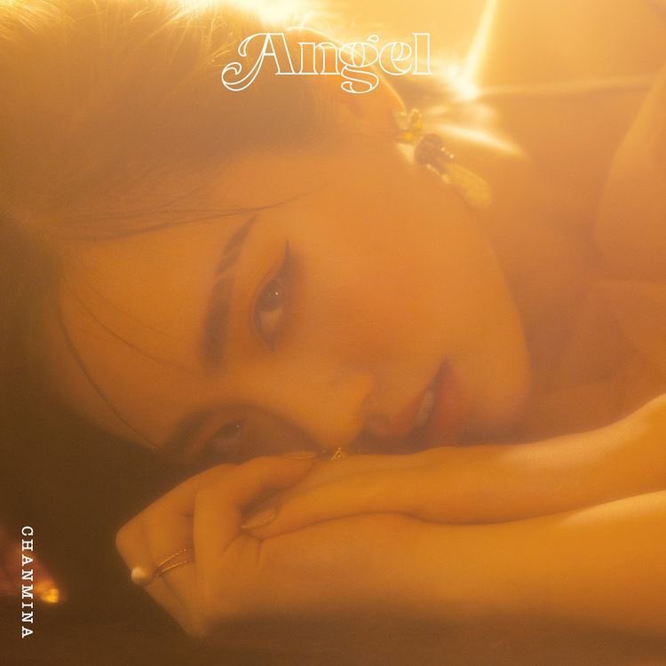 cm2yum's tweet photo. ４曲通して聞いてみて
どの曲も曲調が好きすぎるし
体にスッと入ってくる。

最後のAs Hell は気持ち良すぎて
音楽聴いてこんな感情になったの
初めて。
地獄だけど天国みたい
ってのが本当にわかる。幸せ。

#ちゃんみな
#Angel
#VeryNiceToMeetYou
#RainyFriday
#AsHell https://t.co/cBAFjbv4zs