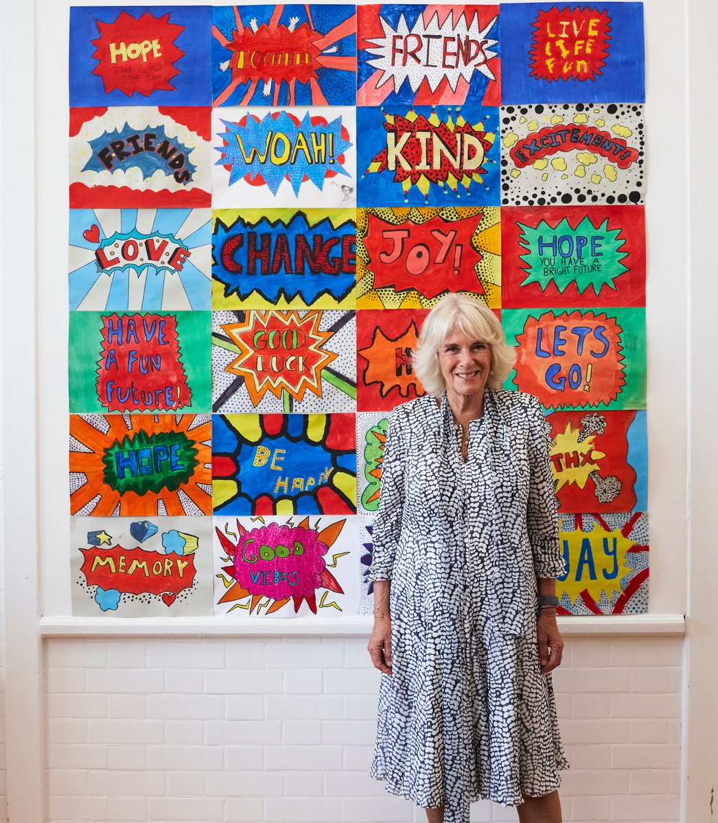 Literacy_Trust's tweet photo. To celebrate #InternationalLiteracyDay, our Patron, HRH The Duchess of Cornwall, paid a very special visit to @IvydaleHT Primary School to open their wonderful new school library and also launched our new Virtual School Library which is open to primary schools from Monday! https://t.co/qViYpjMOdG