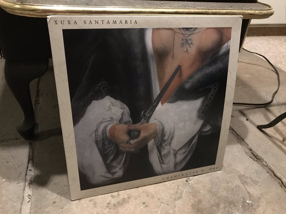 ForestPassage's tweet photo. Today’s Soundtrack: @XuxaSantamaria’s “Chancletas d’Oro.” A brilliant category-defying LP (at least within Twitter’s max character lock) with an exceptionally complex progressive focus thematically. Read about it while you listen:

https://t.co/HYYO3hbP11

Thx @RatskinRecords 🖤 https://t.co/5Qnl13D6DJ