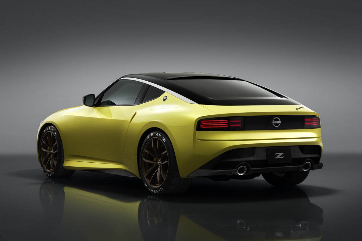 CNETCars's tweet photo. The new @Nissan Z Proto marks the return of the #NissanZ with retro 240Z-inspired looks, a twin-turbo V6 and a manual transmission. This Proto is about 98% of what the production Z will look like when it debuts next year. https://t.co/r5PhWXHW5a @NissanUSA https://t.co/S9AU2wO6Mq
