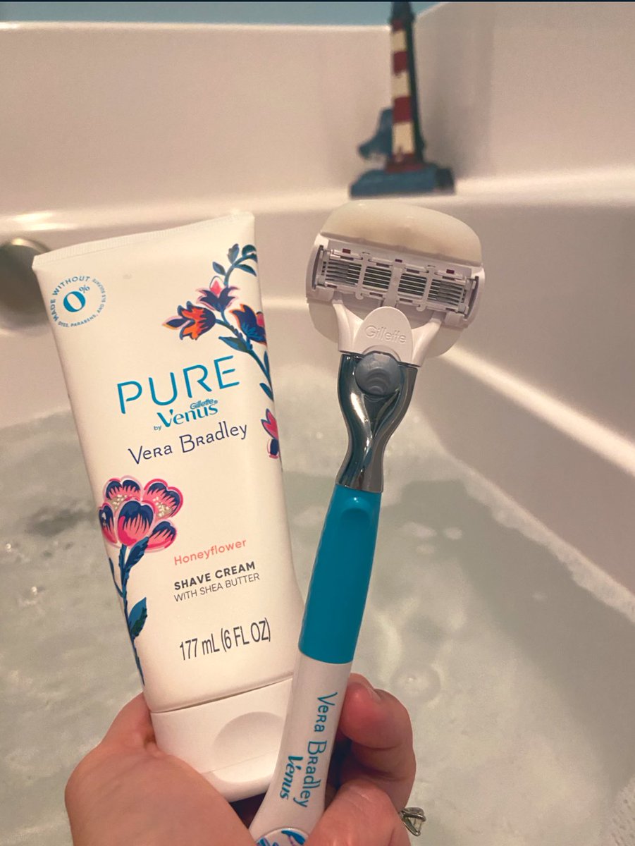keledrew's tweet photo. #VeraBradleyxVenusxTarget #complimentary @GiletteVenus @Target @Influenster https://t.co/VeGQliQxXT
