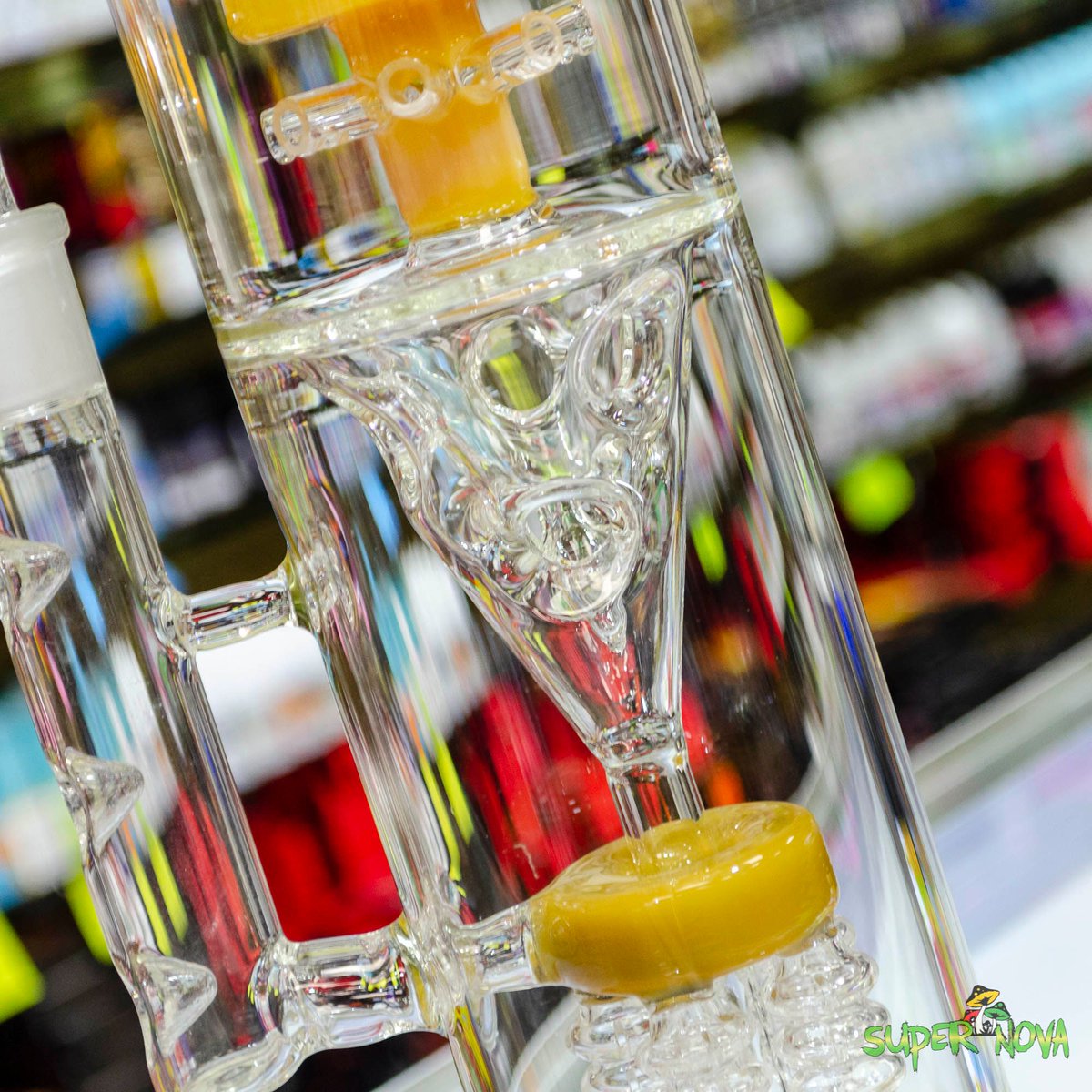 supernovasmokes's tweet photo. big ass waterpipe with ice pinch and custom percs with 18mm 90° female joint. #waterpipes #waterpipe #smokinggood #smoking #loadabowl #14mm #14mmbowl #glassofig #glassforsale #SuperNovaFam #SmokeShop #SASmokers #SuperNova #SmokeShopLifestyle #SmokeShopStyle #Smokers #Headshop https://t.co/53UgfQEJnM